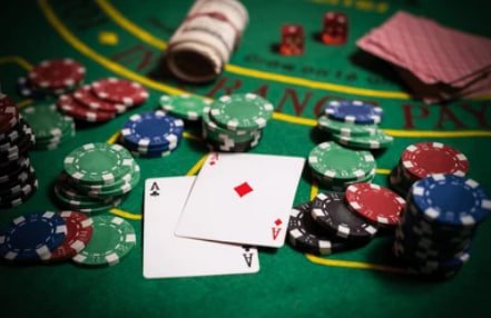 Filipino players browsing fmb sports and casino categories on mobile
